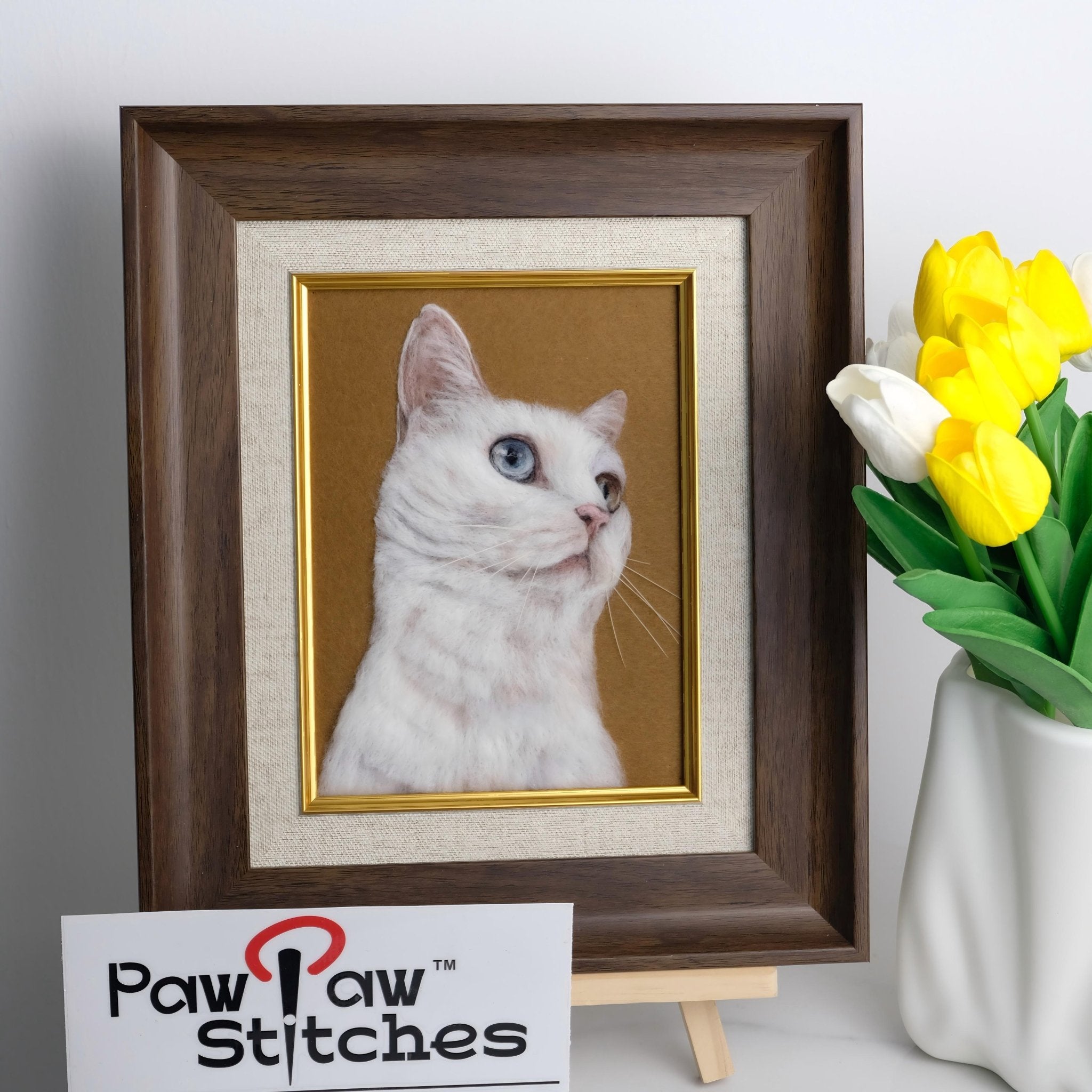 Heterochromatic Eyes, Felted Memories: A Commemorative Piece Spanning the Past